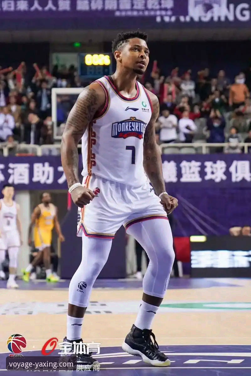 CBA爆冷夜最新战报：皮特森38分弑旧主，福建终结北京四连胜